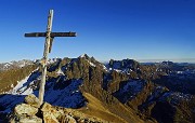 82 Cima di Venina (2624 m) verso i Diavoli e...la Presolana